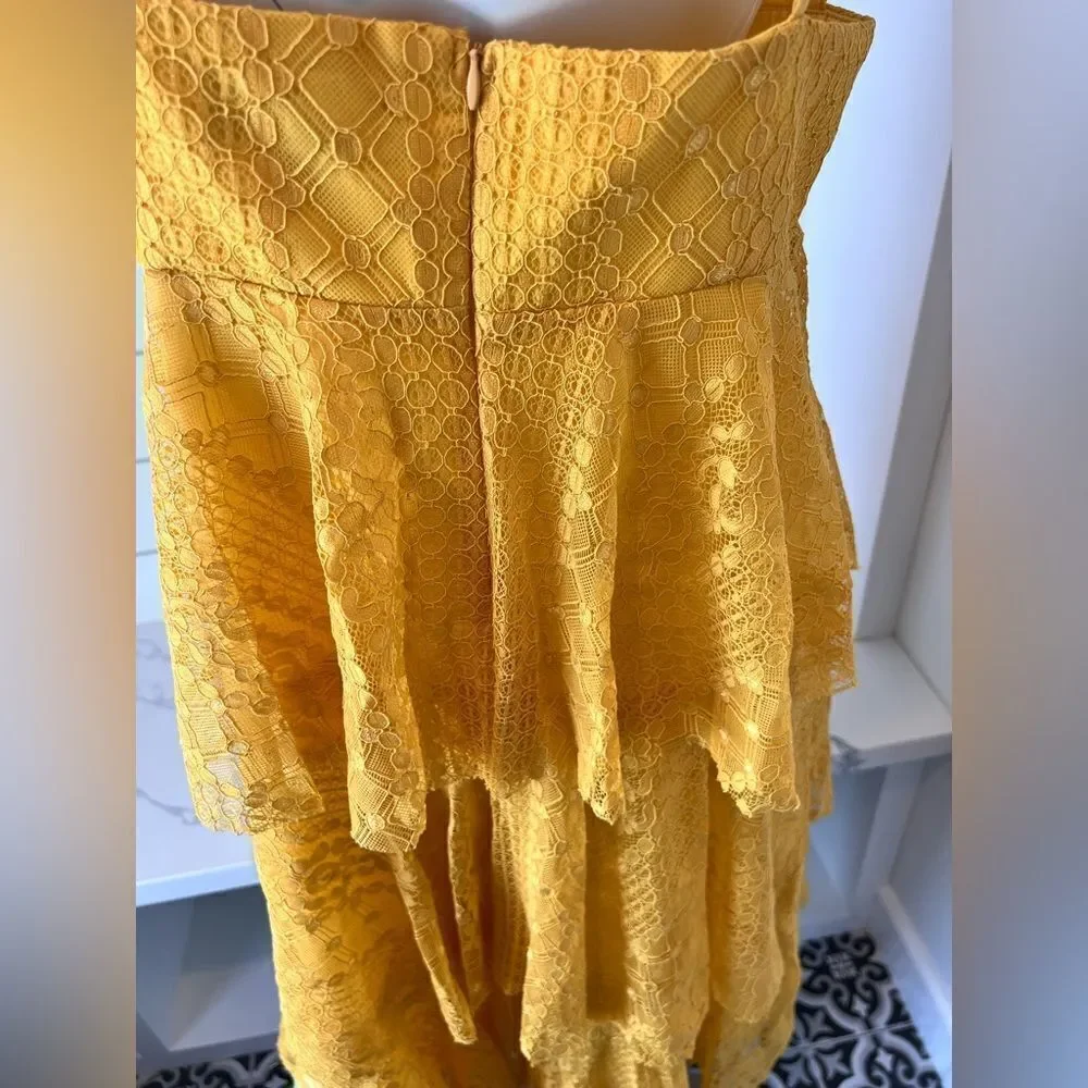 Lulus yellow tiered dress - Picture 9 of 10